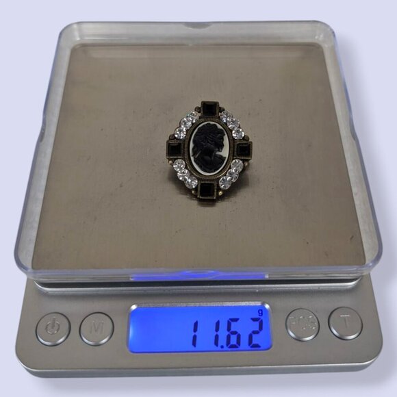 Vintage Dark Rhinestone Cameo Brooch - Picture 6 of 6
